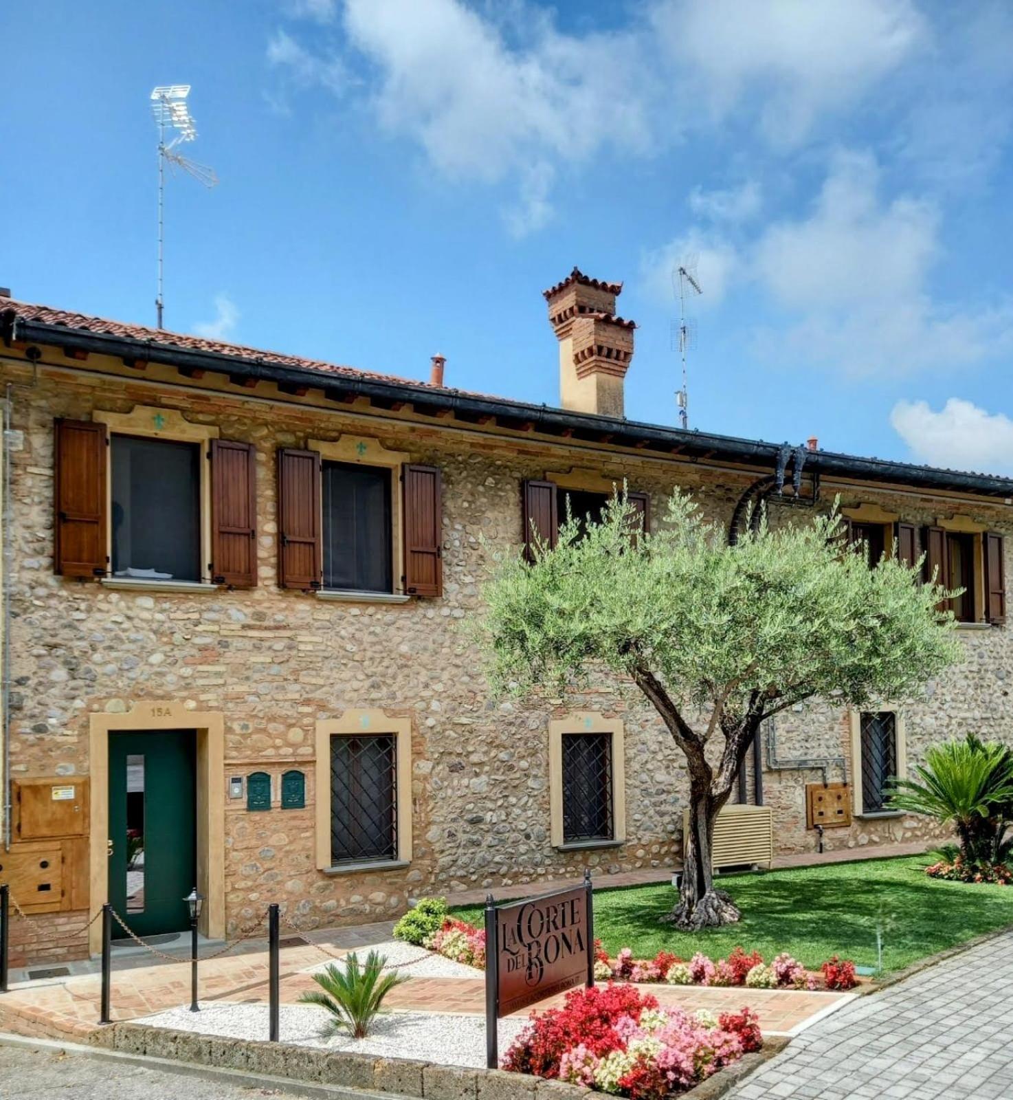 La Corte Del Bona - Vicino Alle Cantine E A Circa 15 Minuti Dal Lago Di Iseo - Leilighet Erbusco Eksteriør bilde